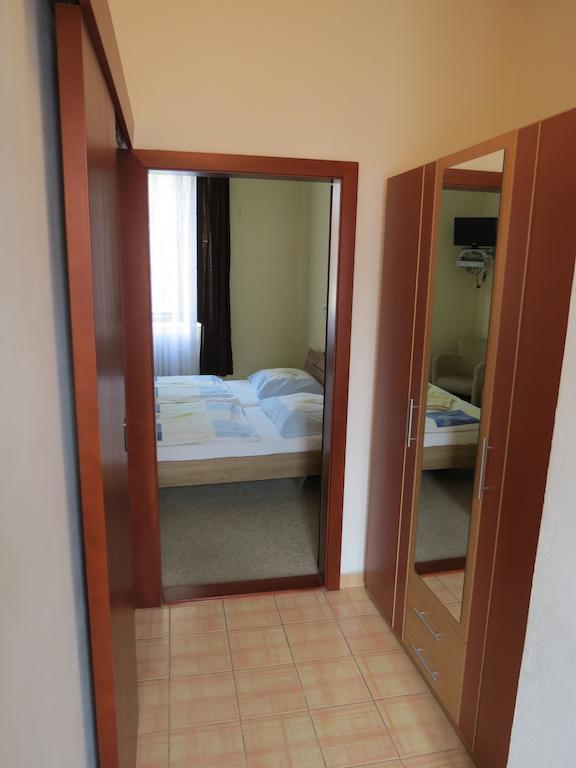 Hotel Cesky Dvur Beroun  Camera foto