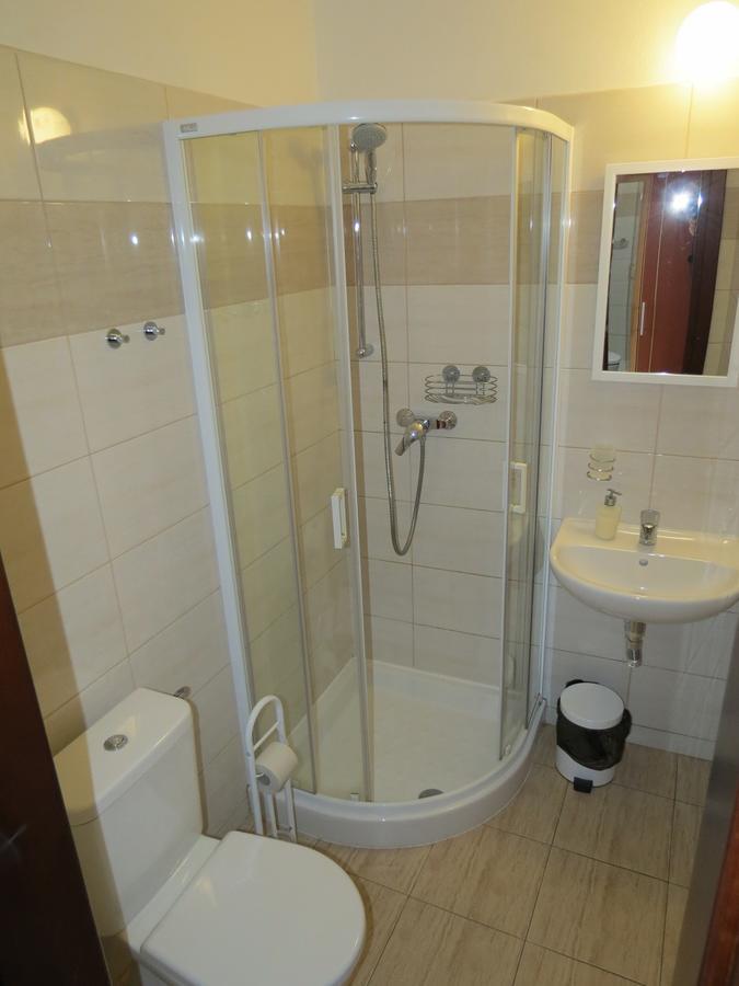 Hotel Cesky Dvur Beroun  Esterno foto